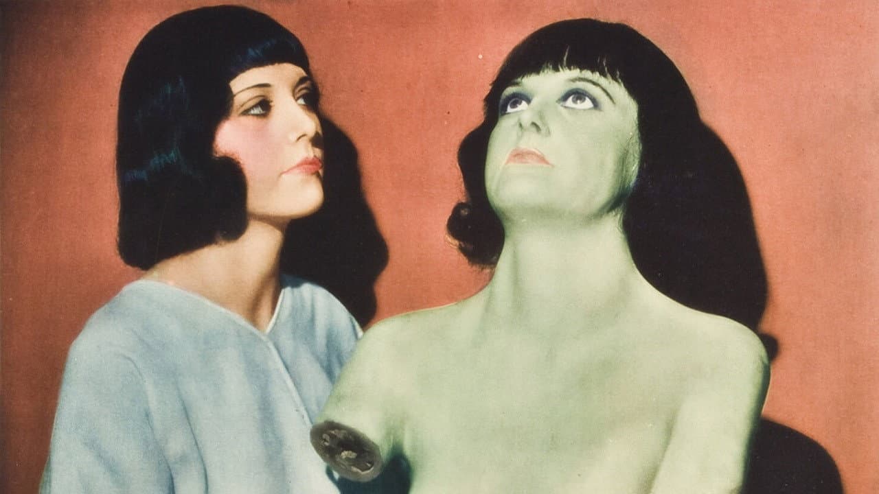 Mystery of the Wax Museum still 6