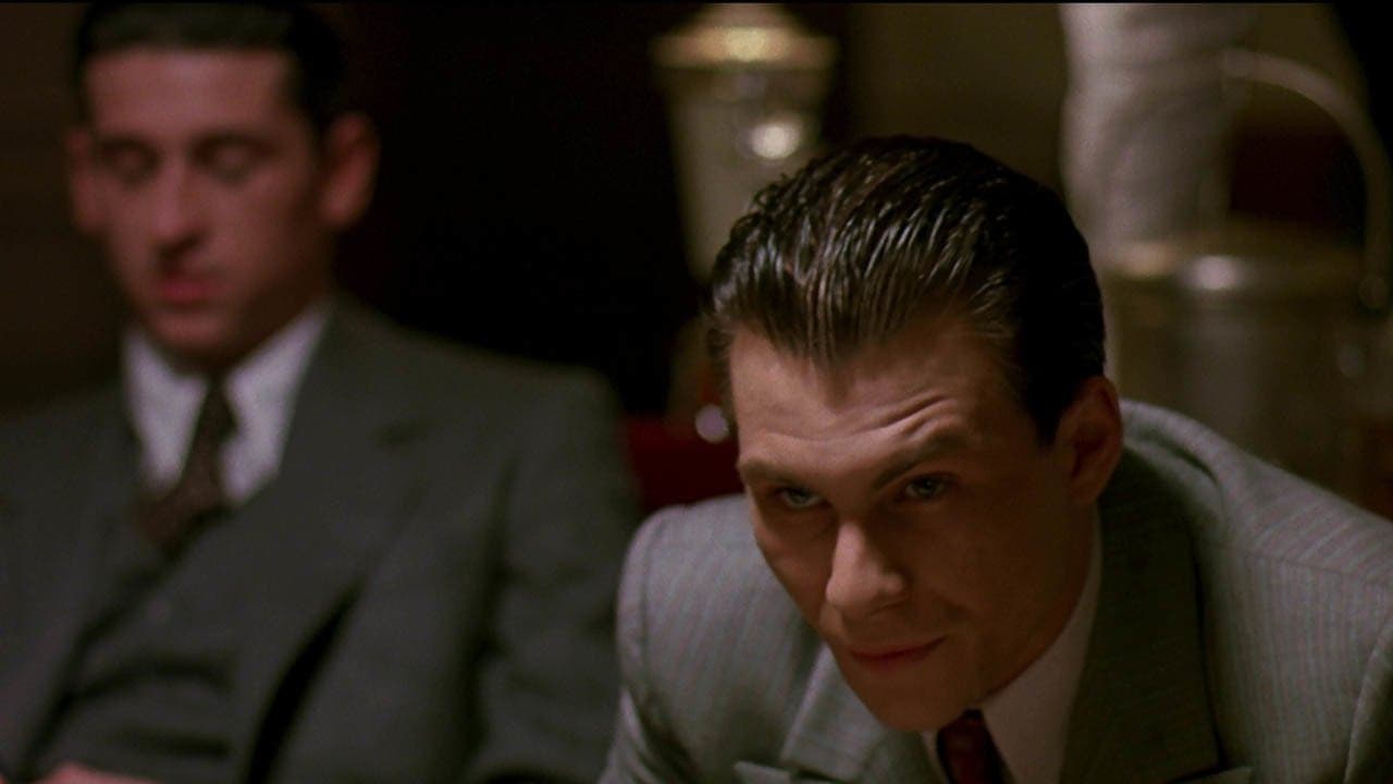 Mobsters still 2