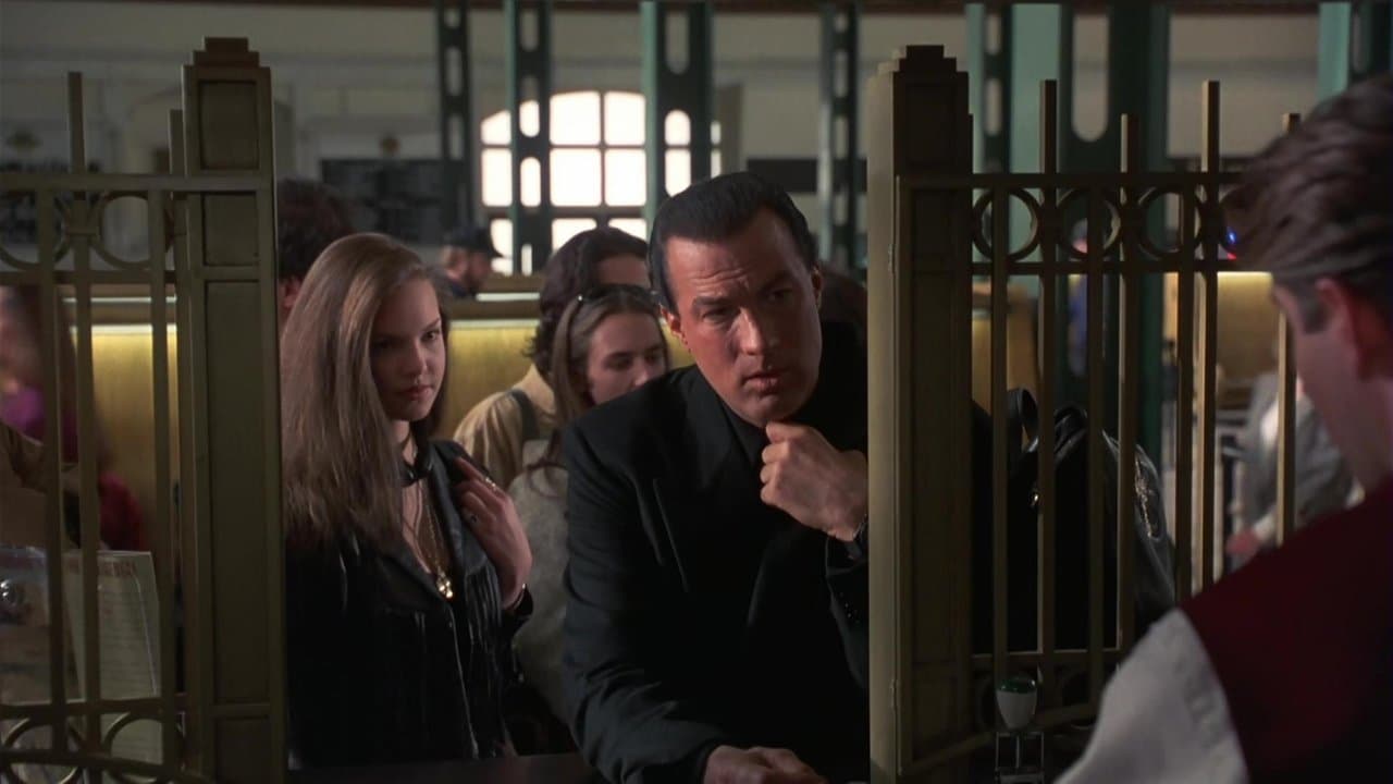Under Siege 2: Dark Territory still 5