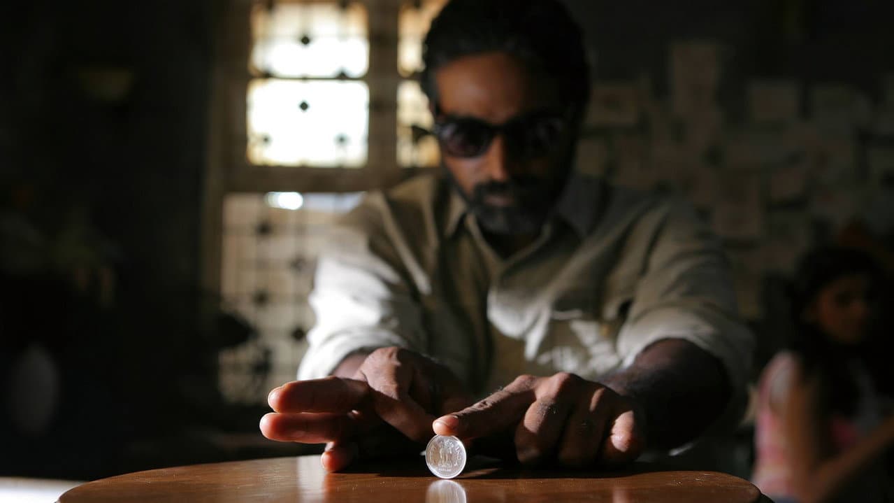 "Soodhu Kavvum Review: A Wacky Tamil Crime Comedy" still 8