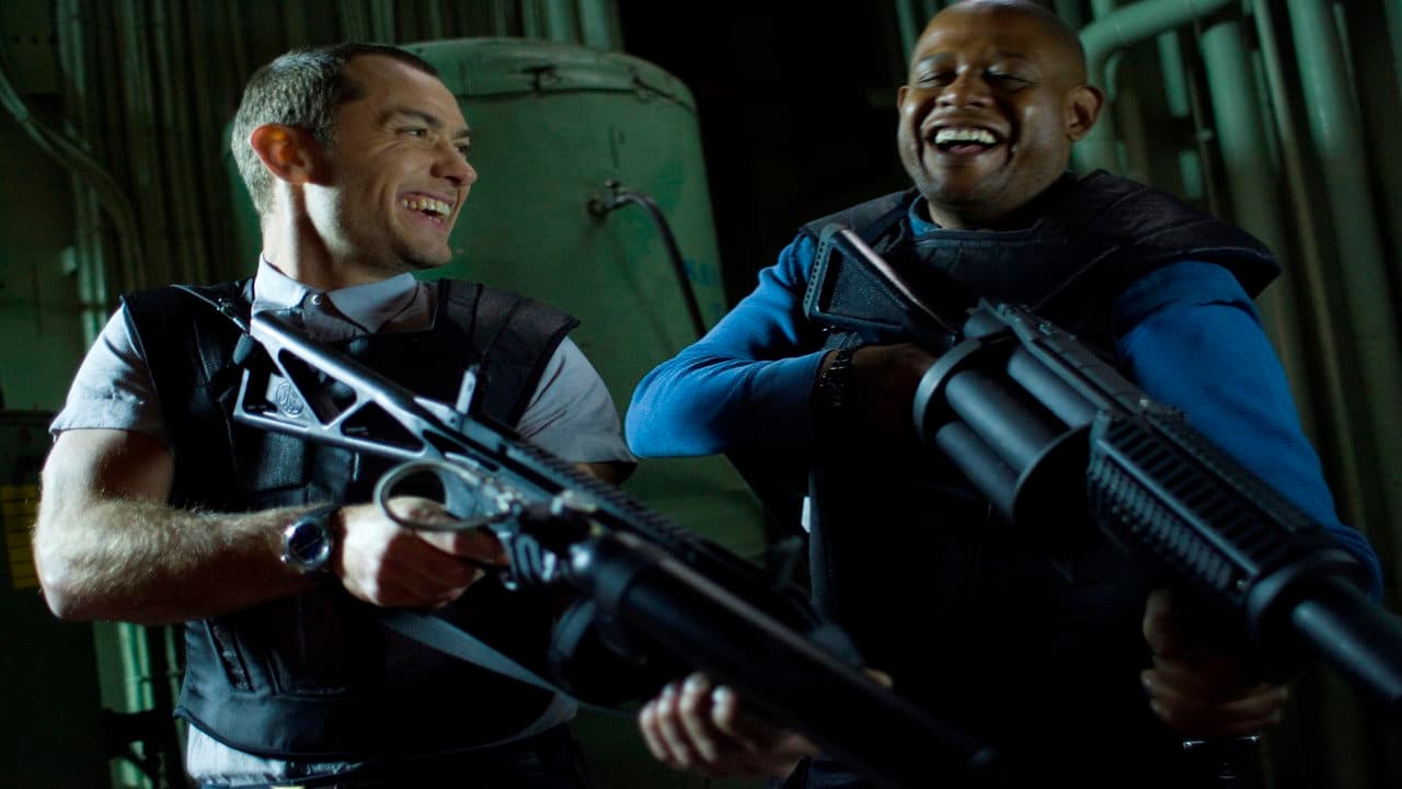 Repo Men still 8