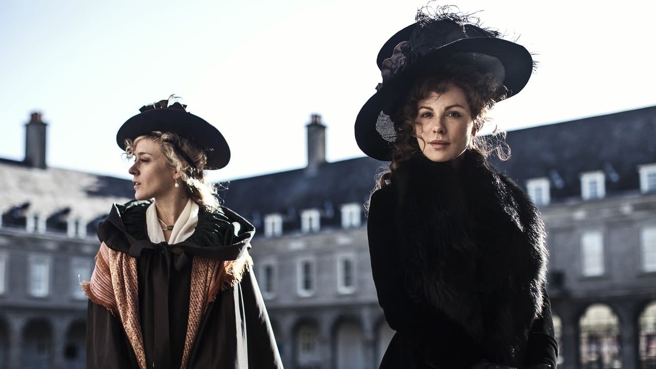 Love & Friendship still 4