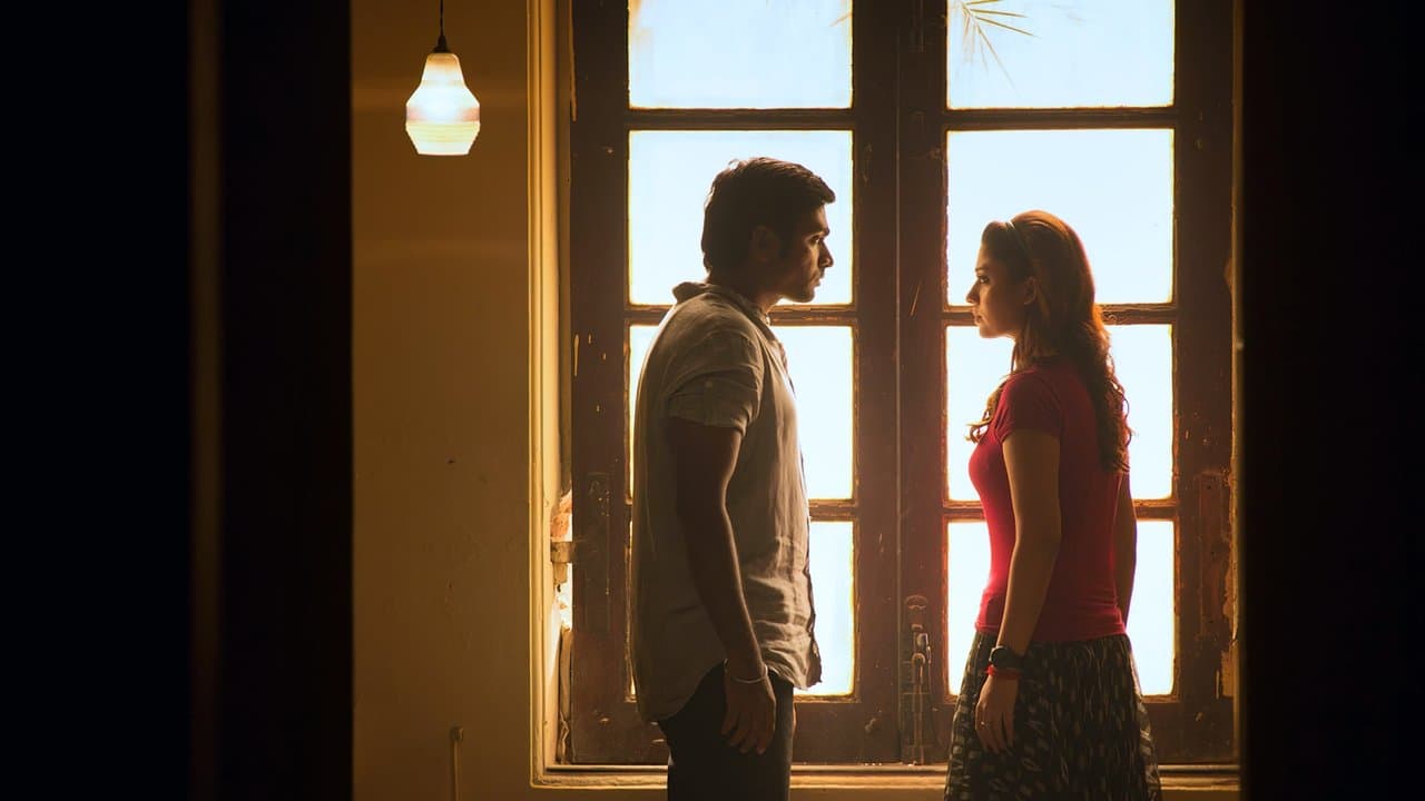 Naanum Rowdydhaan still 1