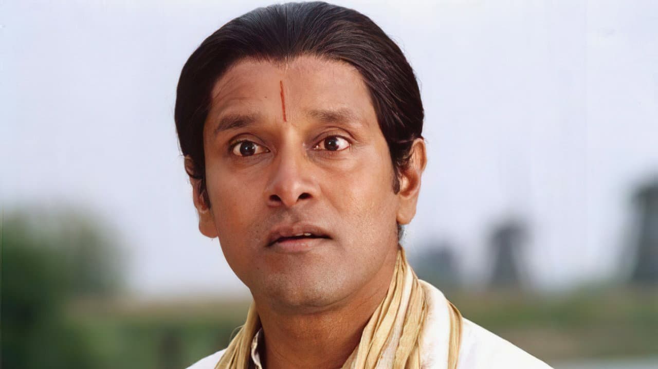 Anniyan Movie Review: A Chilling Tale of Identity & Justic still 3