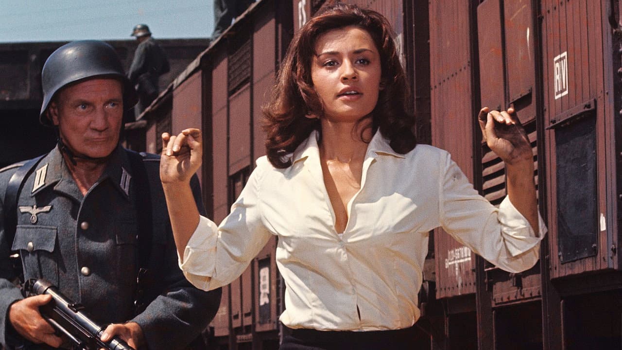 Von Ryan's Express still 6